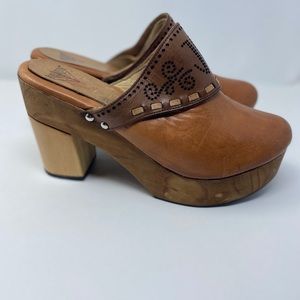 John fluevog heels
